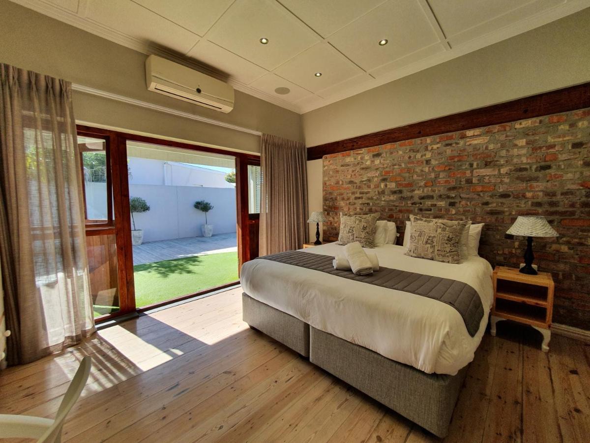 Two Fat Owls Guesthouse George Exterior foto